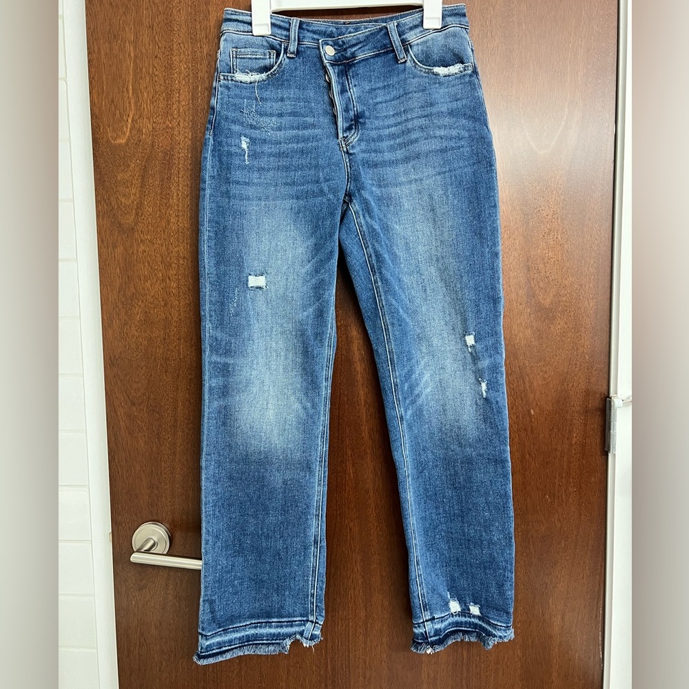 Vervet Criss-Cross Button Up Asymmetric Waist Boyfriend Jeans Size 28